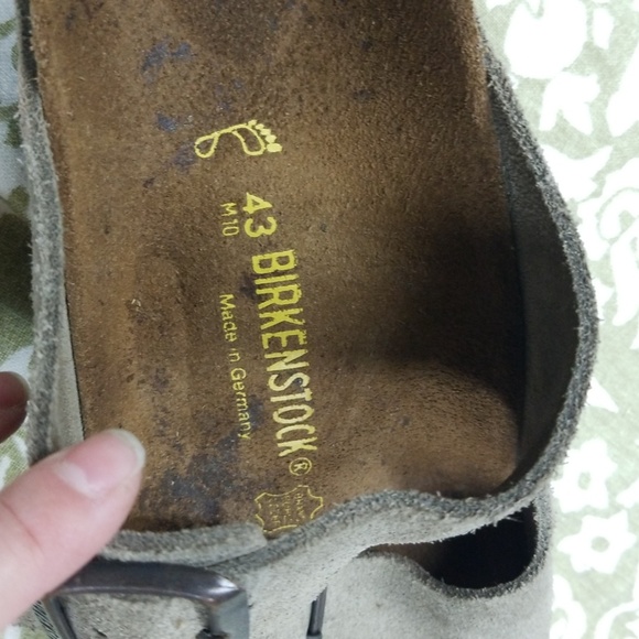 SOLD Excellent Condition 2 Strap Birkenstocks - Picture 5 of 5